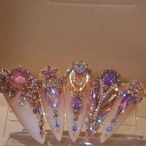 Imperial Lustra – Crowned Jewels in Twilight Glass